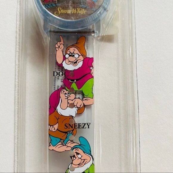 Vintage Disney Snow White and The Seven Dwarfs Dead Stock Digital Watch - Picture 5 of 12